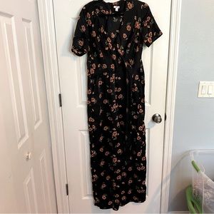 Xhilaration Black Floral Short Sleeve Jumpsuit Size Large